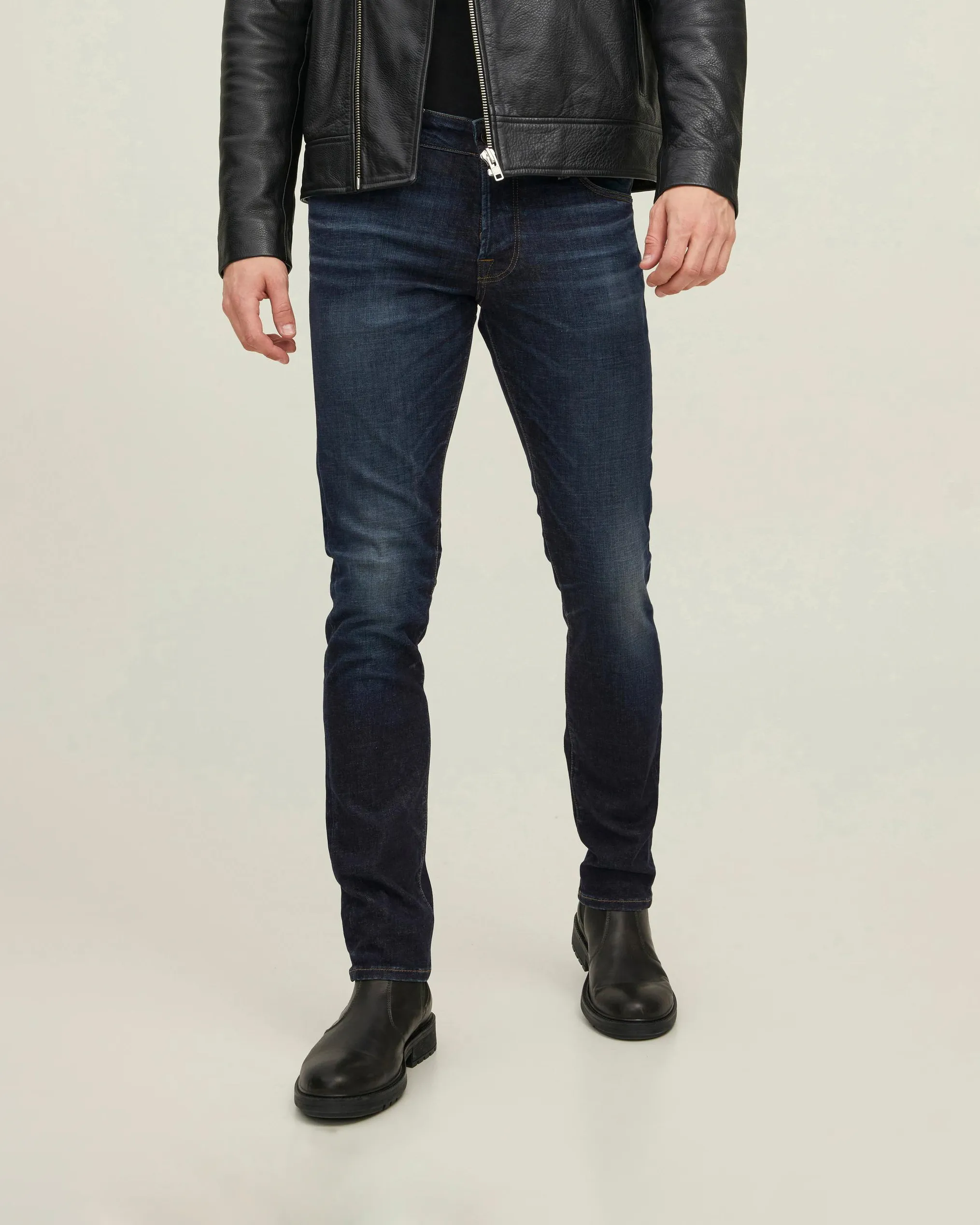 Jeans Glenn slim fit in cotone stretch lavaggio scuro stone washed